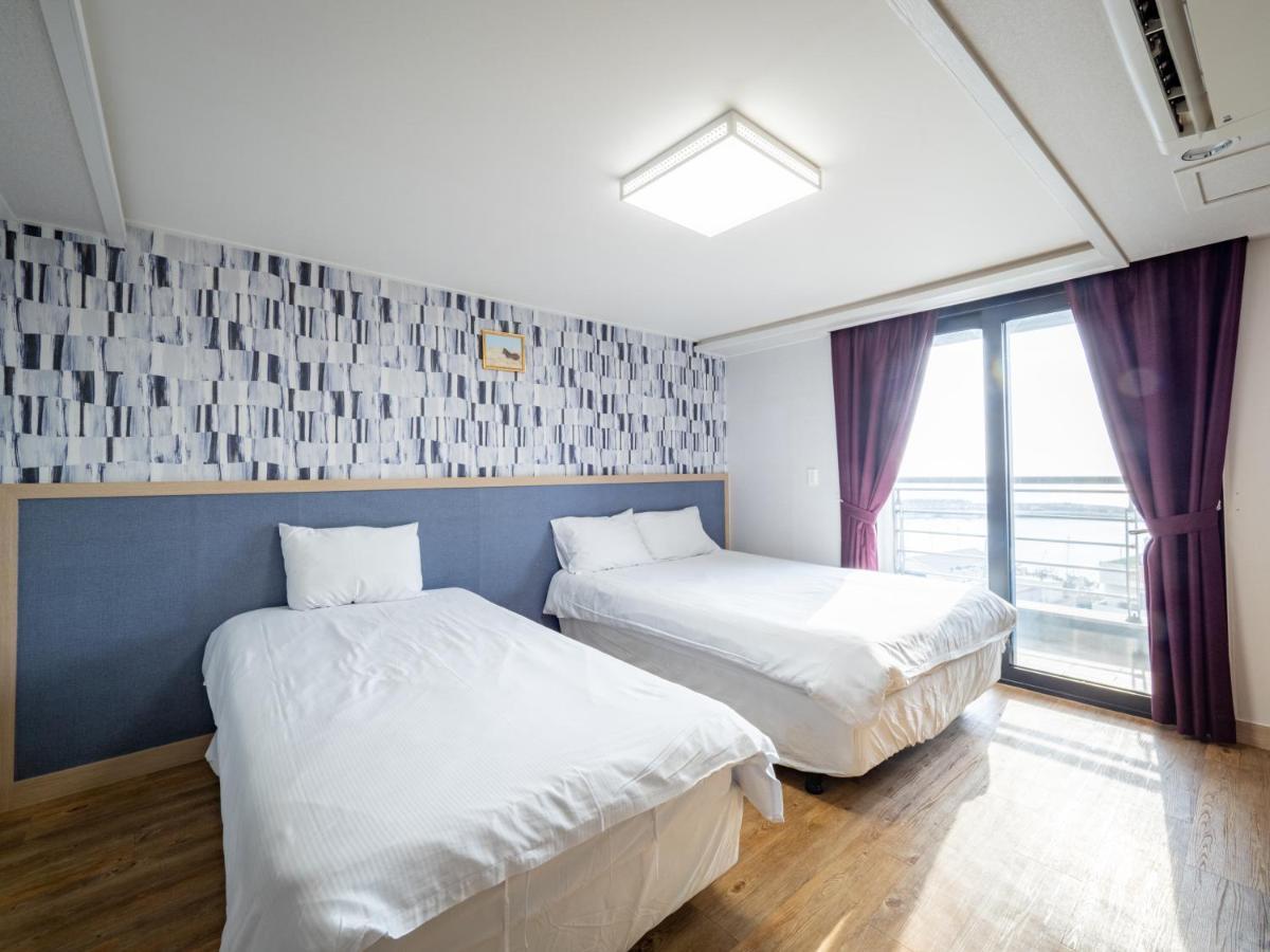 Jeju Moseulpo Hotel Seogwipo Exterior photo