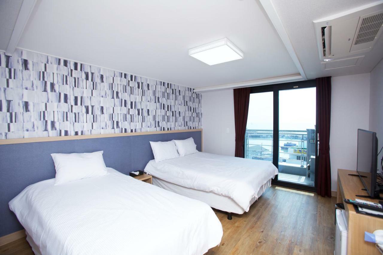 Jeju Moseulpo Hotel Seogwipo Exterior photo